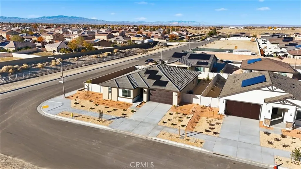 3211 E Avenue J-4, Lancaster, California 93535 home-pic-40